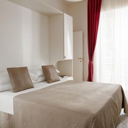 Hotel San Marco Мілано-Маріттіма Екстер'єр фото