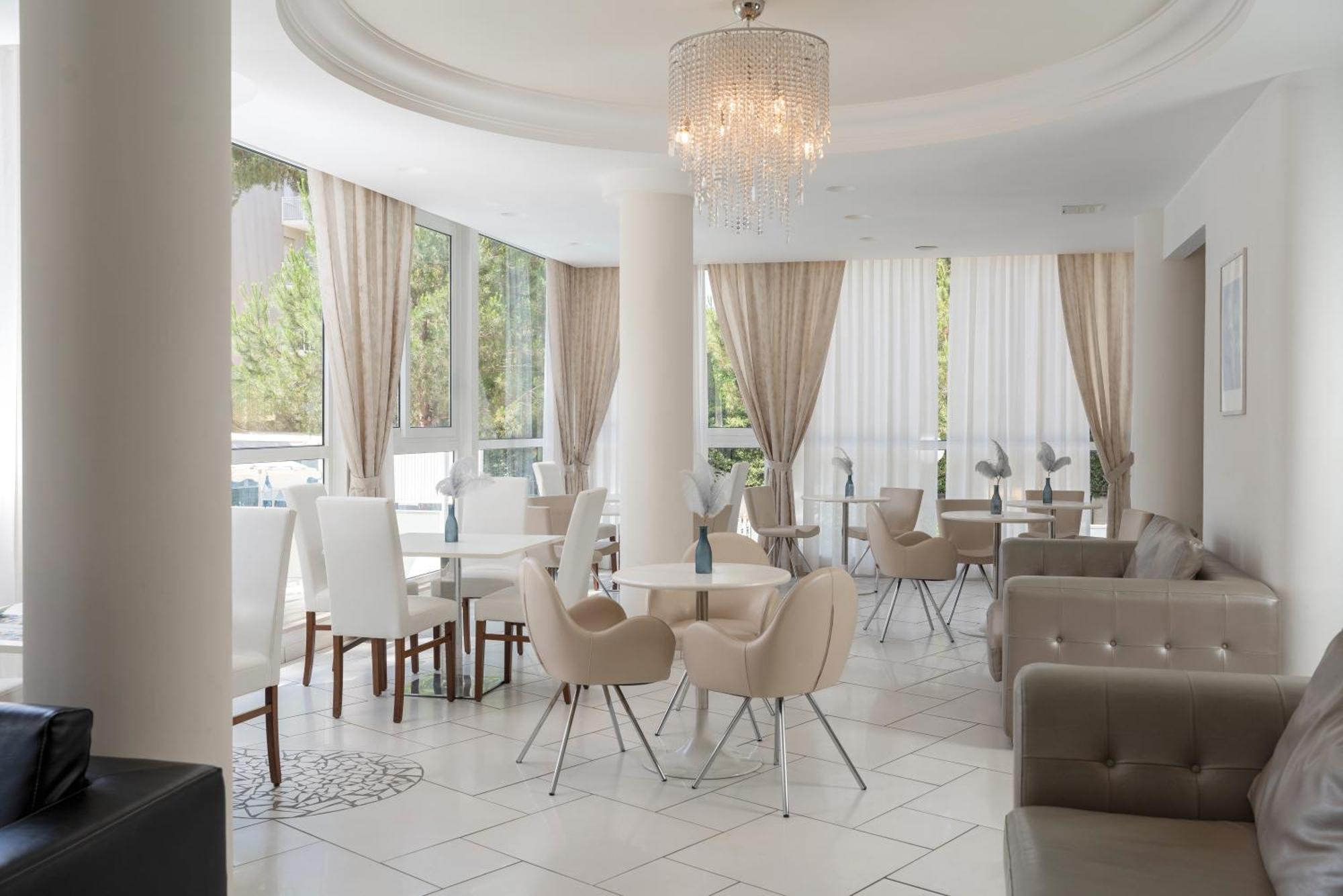 Hotel San Marco Мілано-Маріттіма Екстер'єр фото